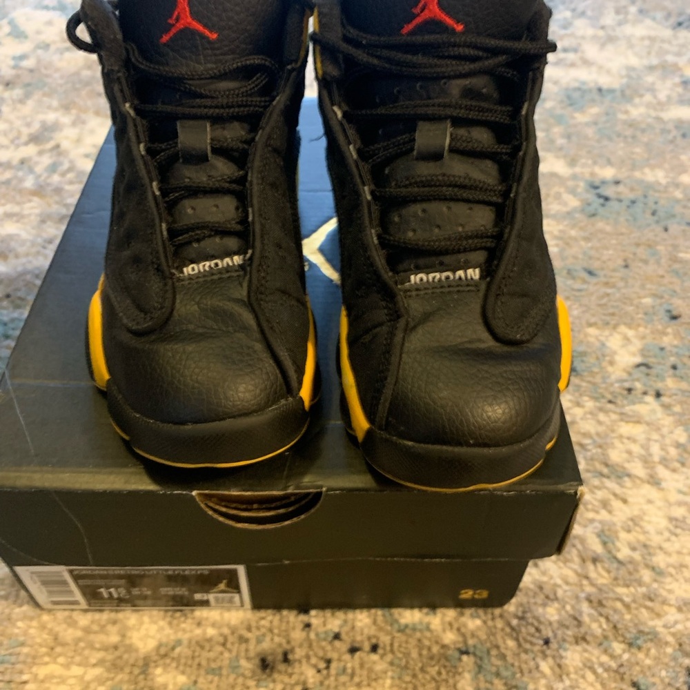 Air Jordan 13 Retro Black Yellow Sneakers - Picture 4 of 6